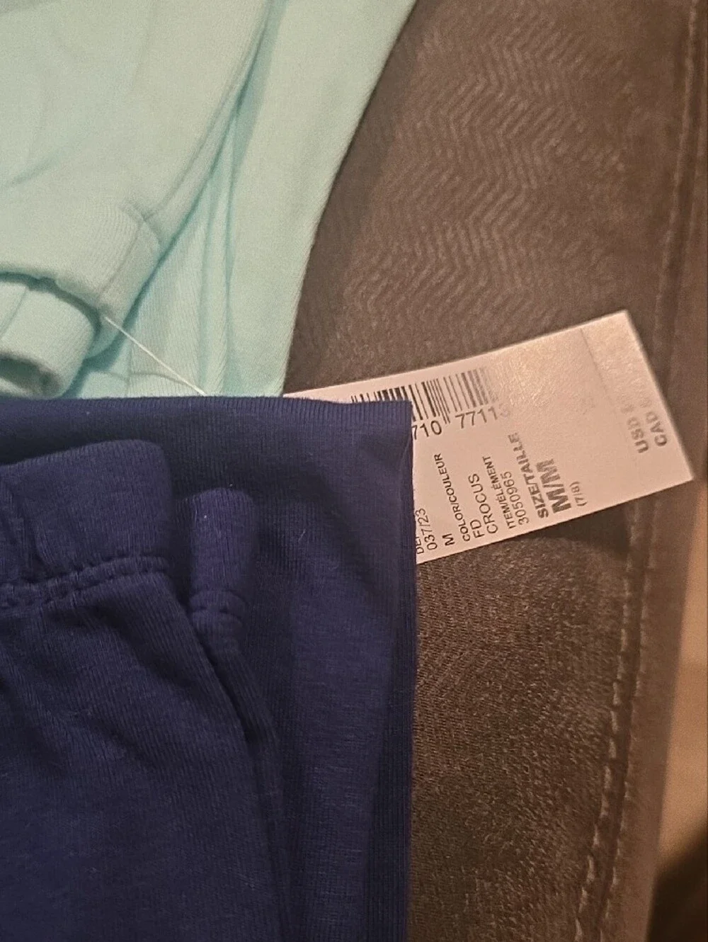 Old Navy pairs black